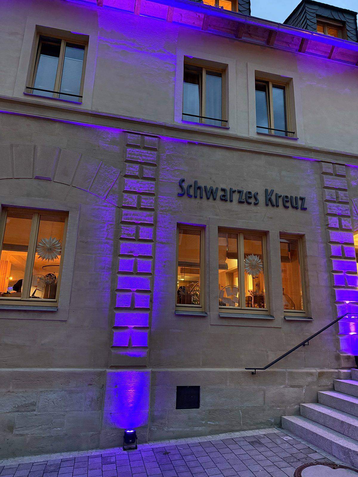 Fa&ccedil;ade de nuit